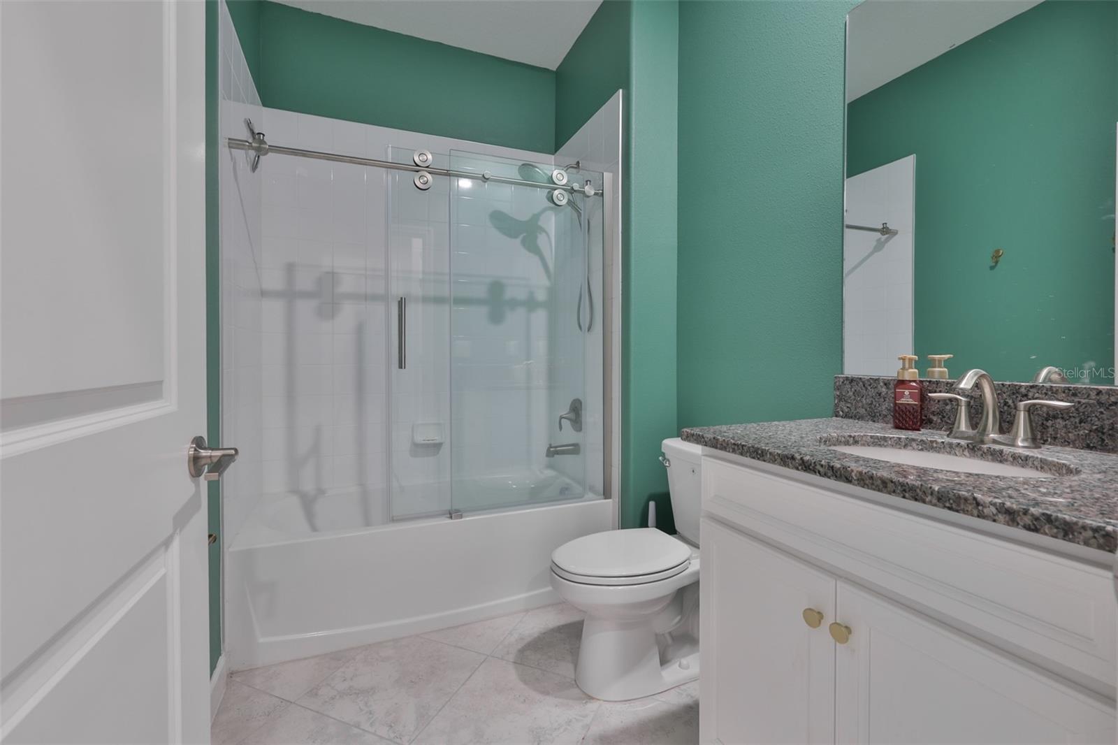 RIVERCREST LAKES - Residential