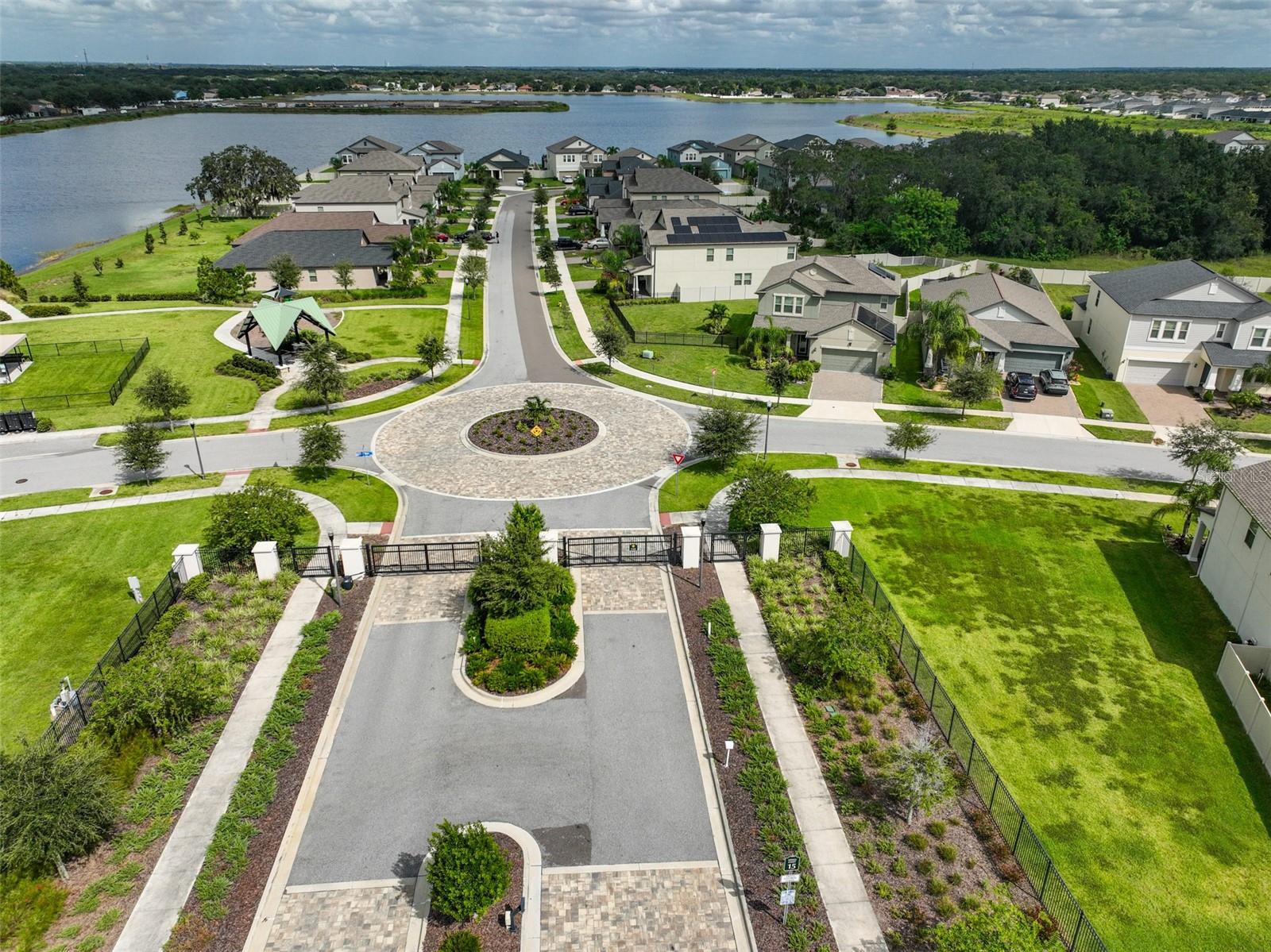 RIVERCREST LAKES - Residential