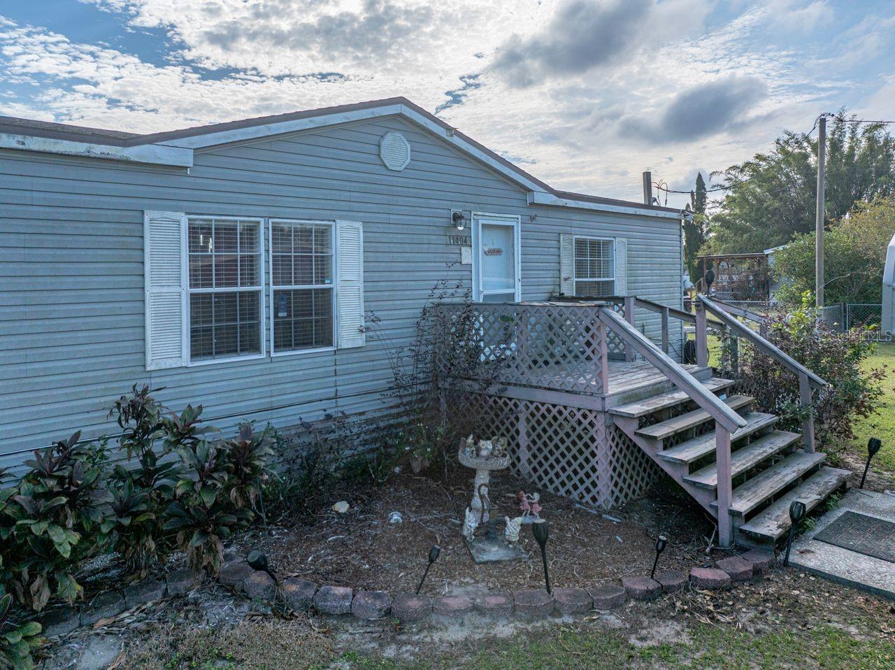 11404 LITHIA PINECREST ROAD