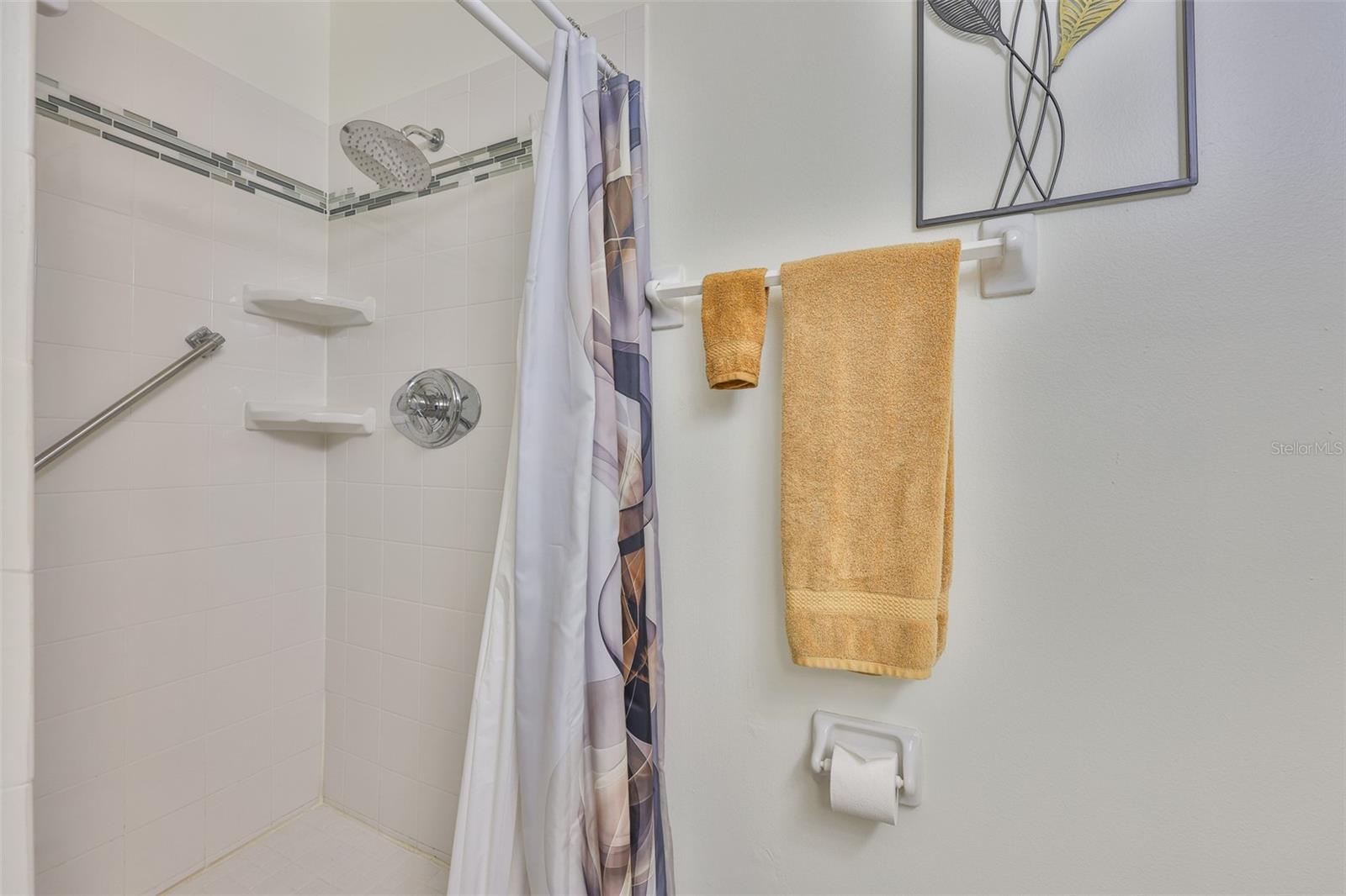 FAIRFIELD B CONDO - Residential