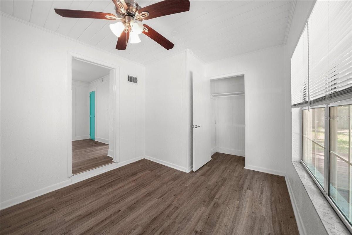 SEYMOURS SUB - Residential