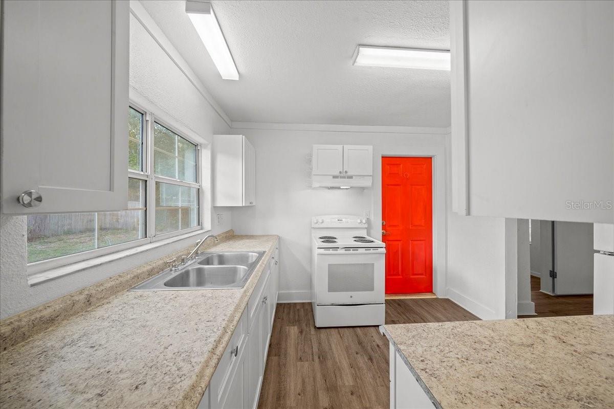 SEYMOURS SUB - Residential