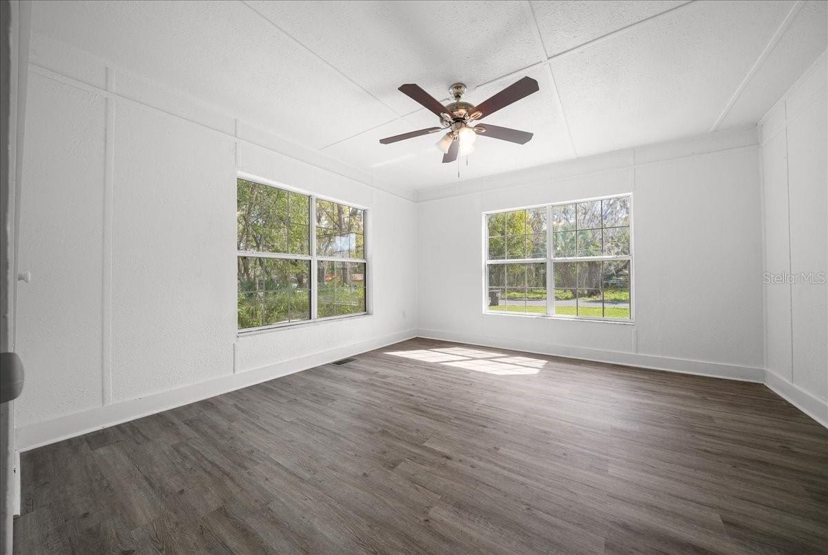 SEYMOURS SUB - Residential