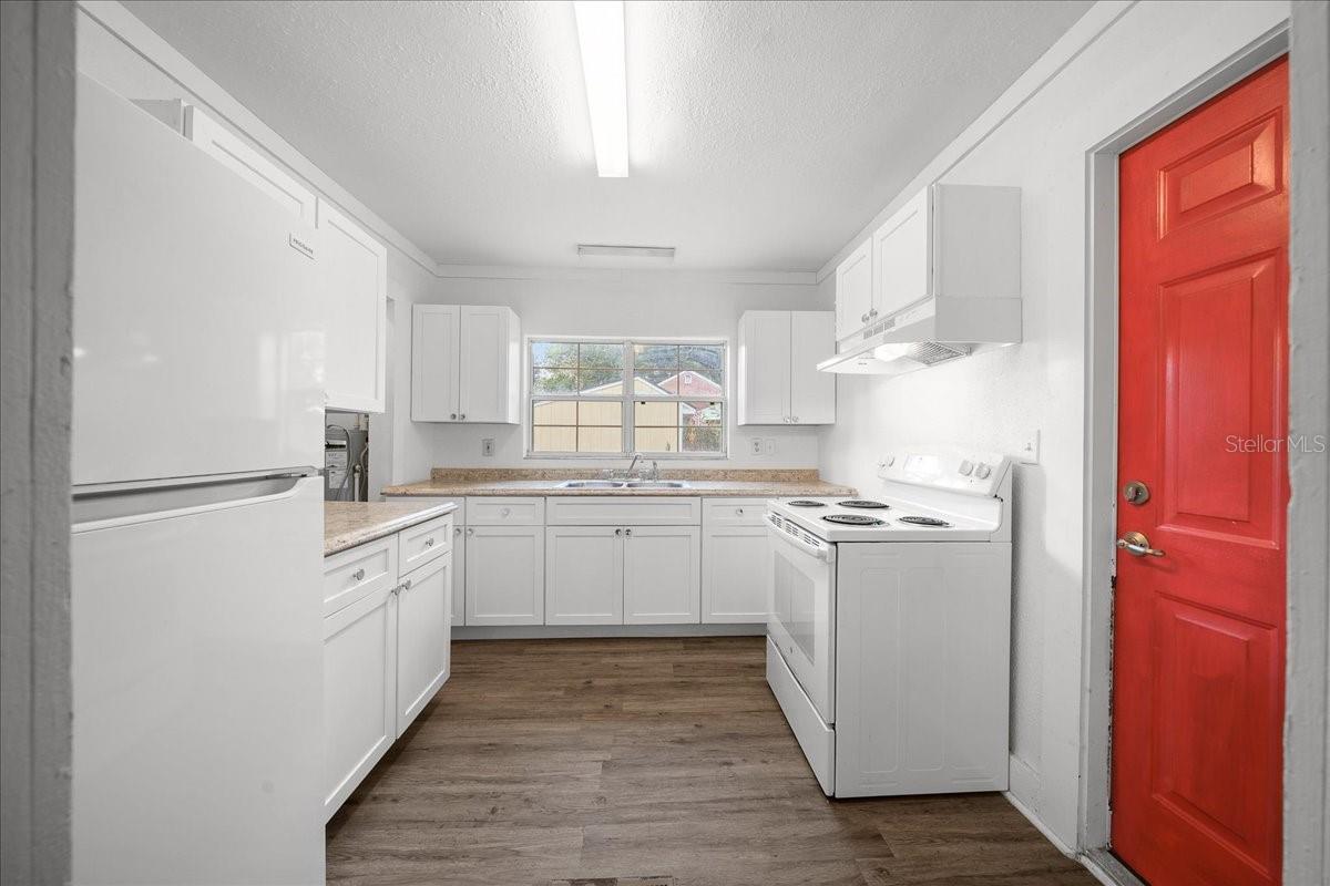 SEYMOURS SUB - Residential