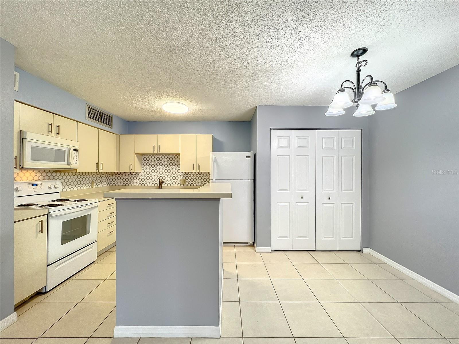 LAKEWOOD PARK A CONDO - Residential Lease