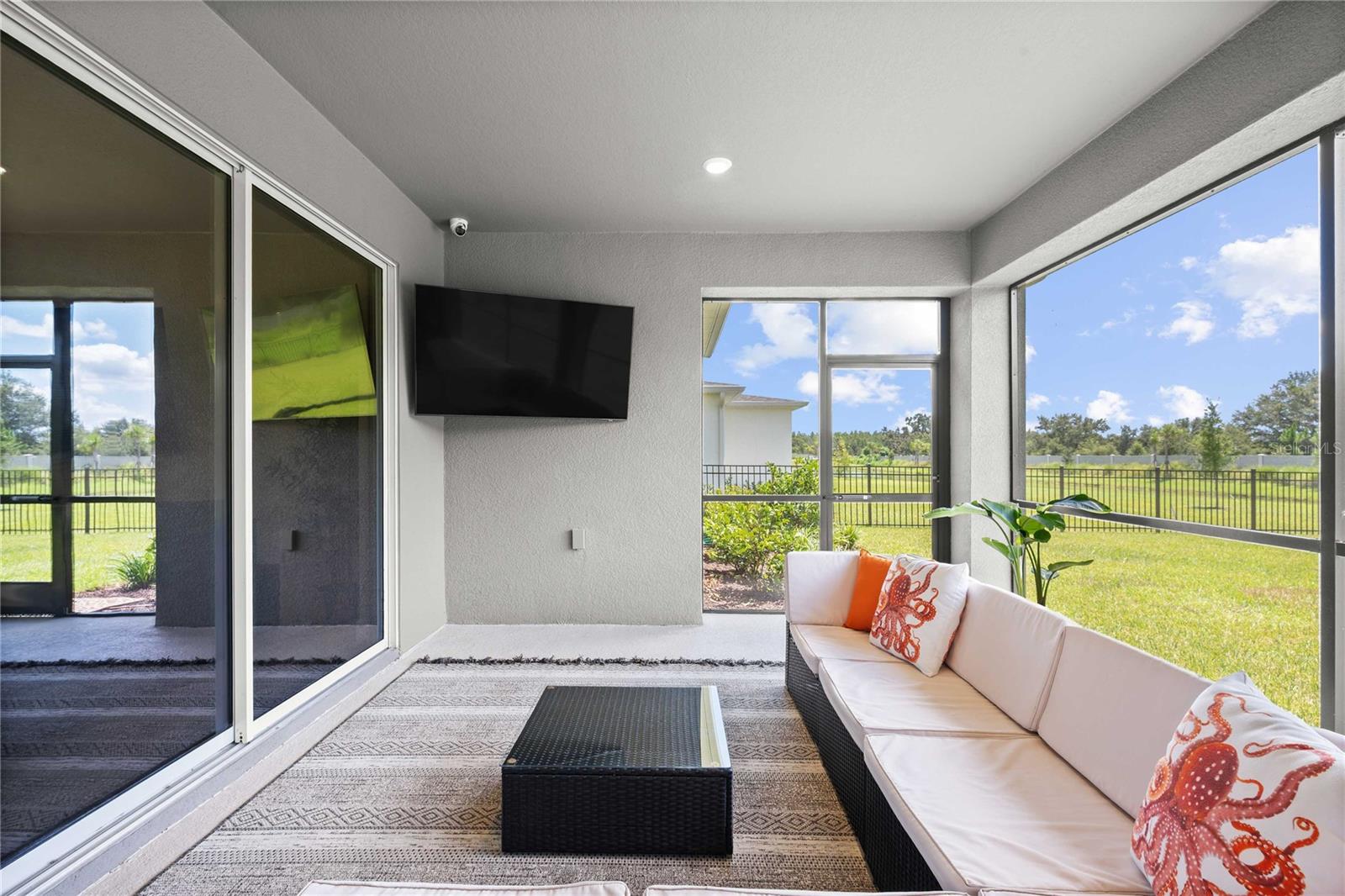 RIVER LANDINGS - Residential