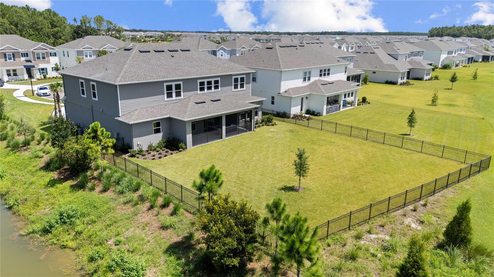 RIVER LANDINGS - Residential