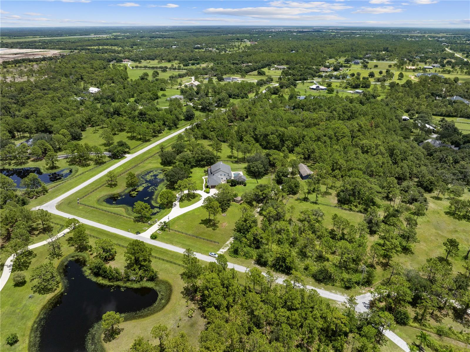 POMELLO PARK - Residential