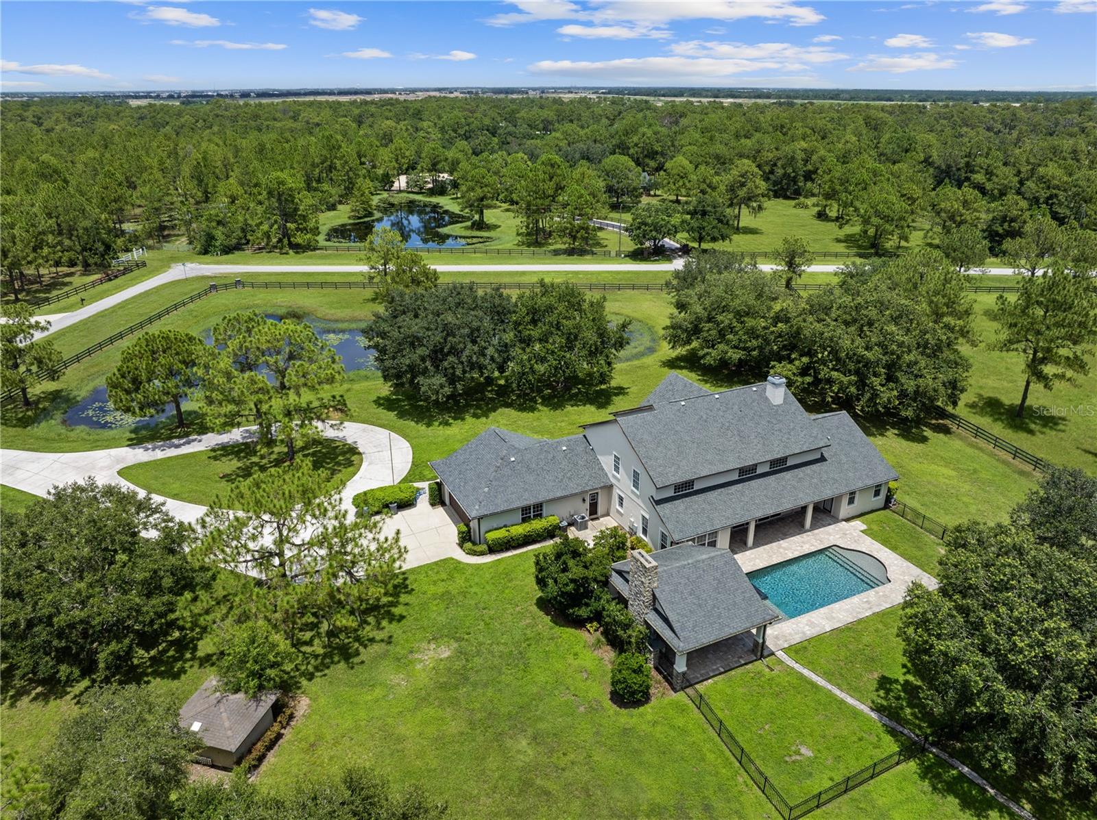 POMELLO PARK - Residential