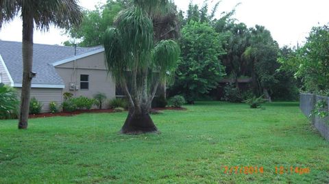 A home in PORT CHARLOTTE