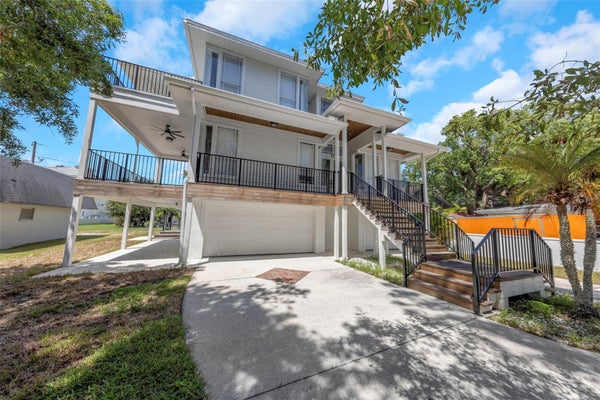 606 INDIANA AVE, CRYSTAL BEACH, FL 34681 - Image d8caf42fbe4cfc71cb3c00f7ae6efcc0/3432424517