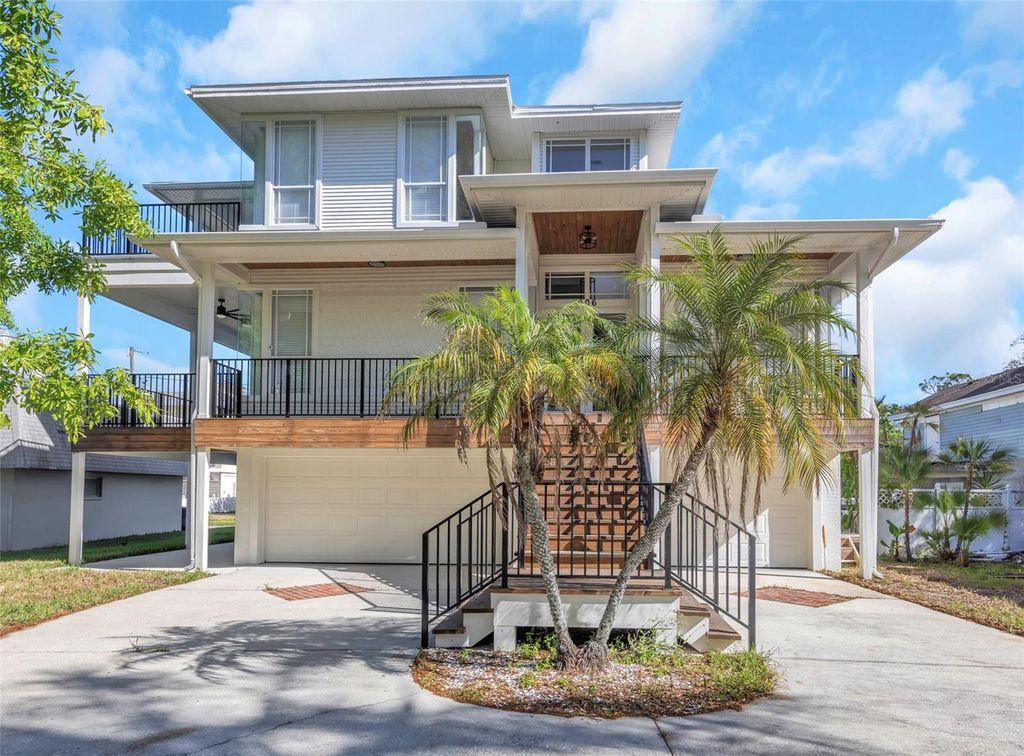 Photo of 606 Indiana Avenue, Crystal Beach, FL 34681 (MLS # O6281455)