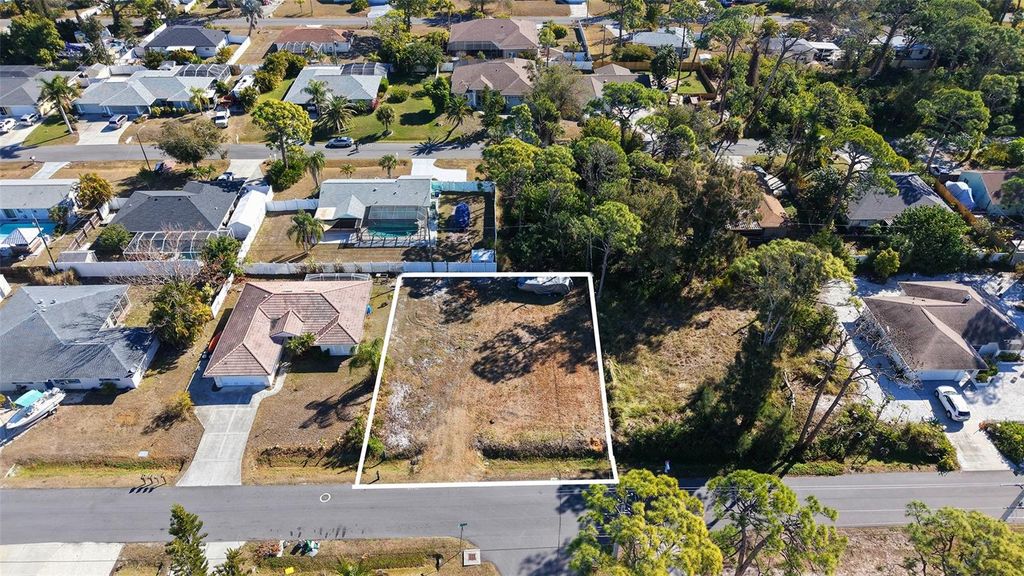 Photo of 5993 Osprey Road, Venice, FL 34293 (MLS # N6142701)