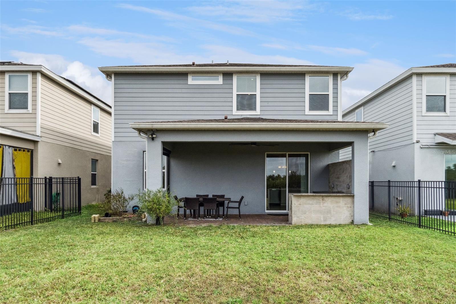 LIVE OAK LAKE PH 1 - Residential Lease