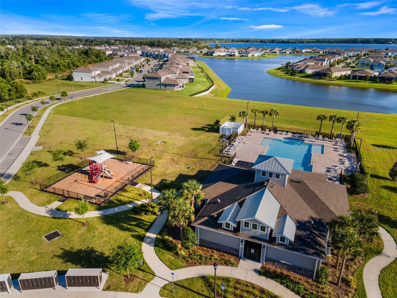 LIVE OAK LAKE PH 1 - Residential Lease