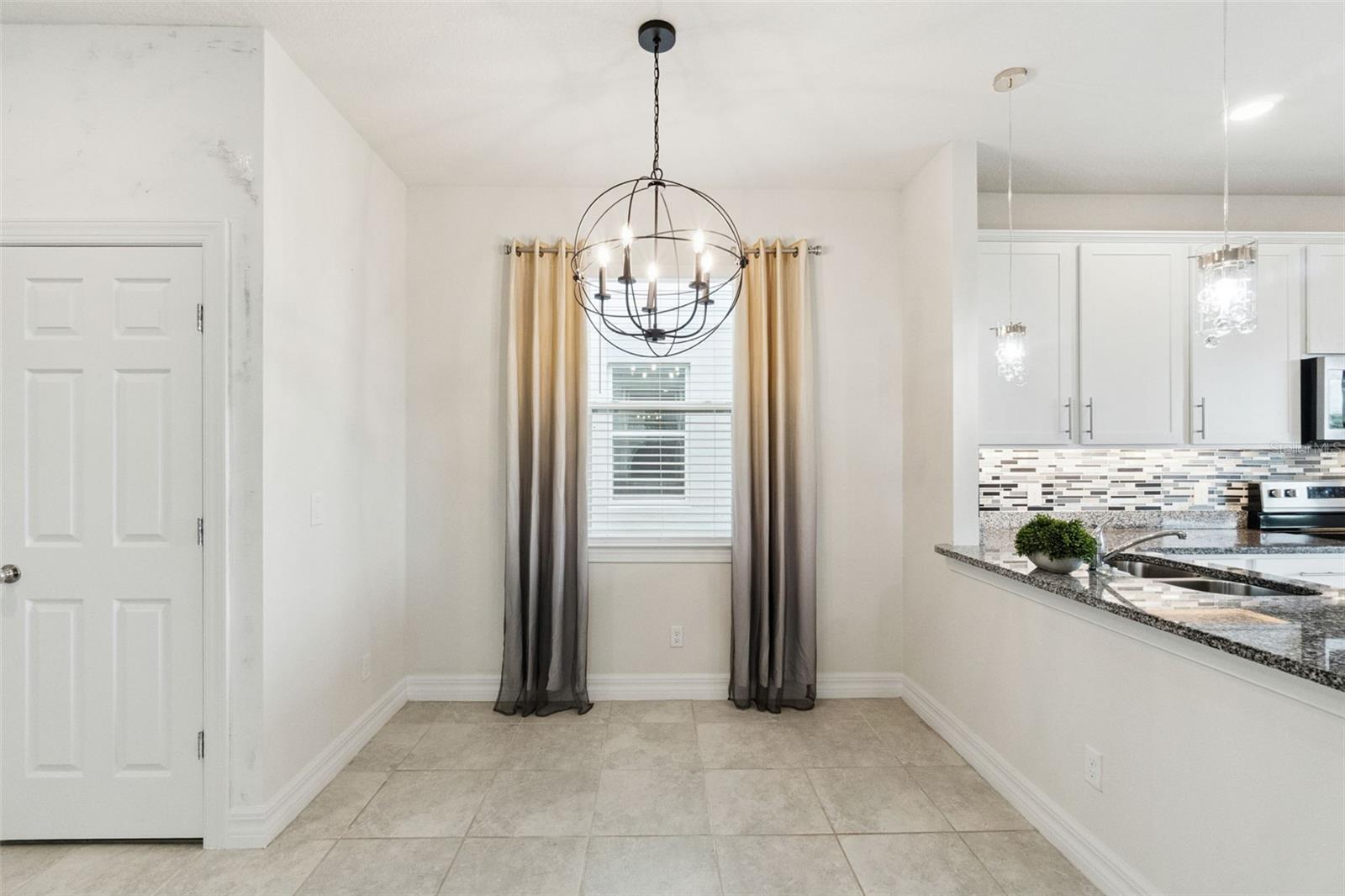 LIVE OAK LAKE PH 1 - Residential Lease