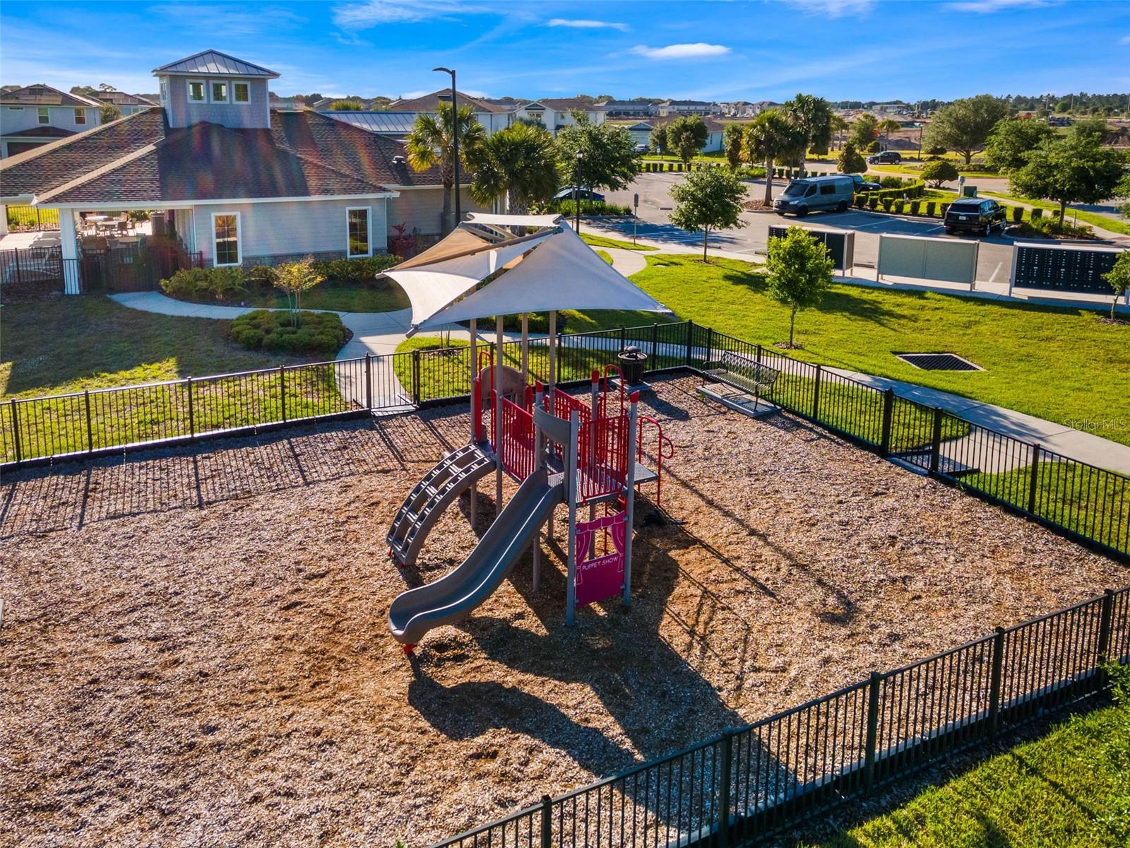 LIVE OAK LAKE PH 1 - Residential Lease