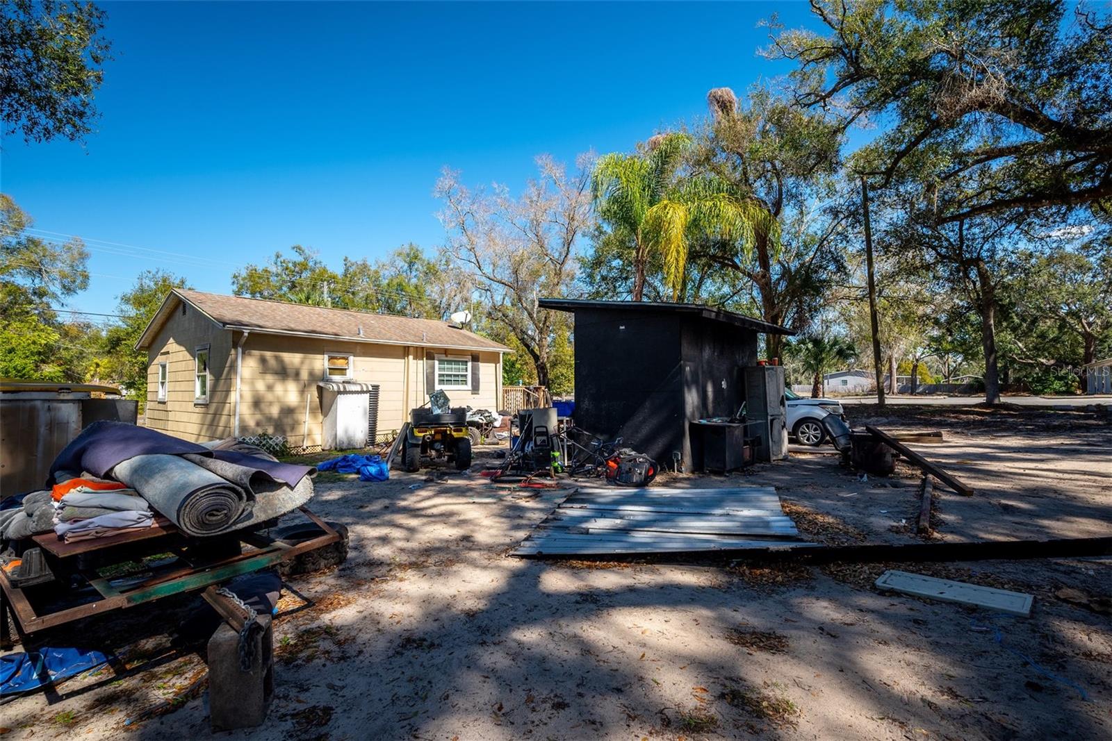 UNPLATTED - Residential