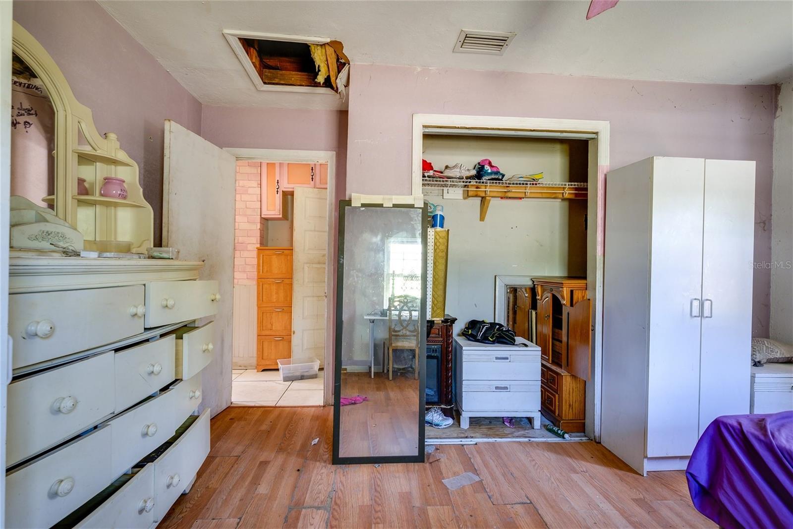 UNPLATTED - Residential