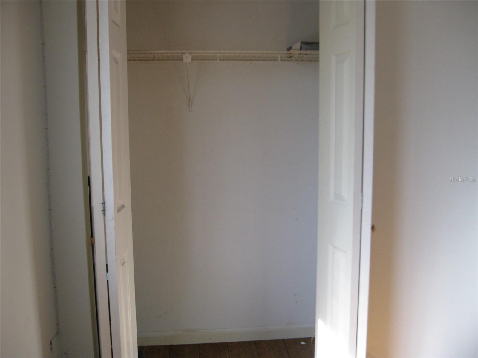 PONCE DE LEON PARK - Residential Lease