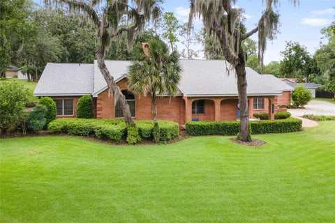 Tiny photo for 6625 Woody Court, Leesburg, FL 34748 (MLS # G5113664)