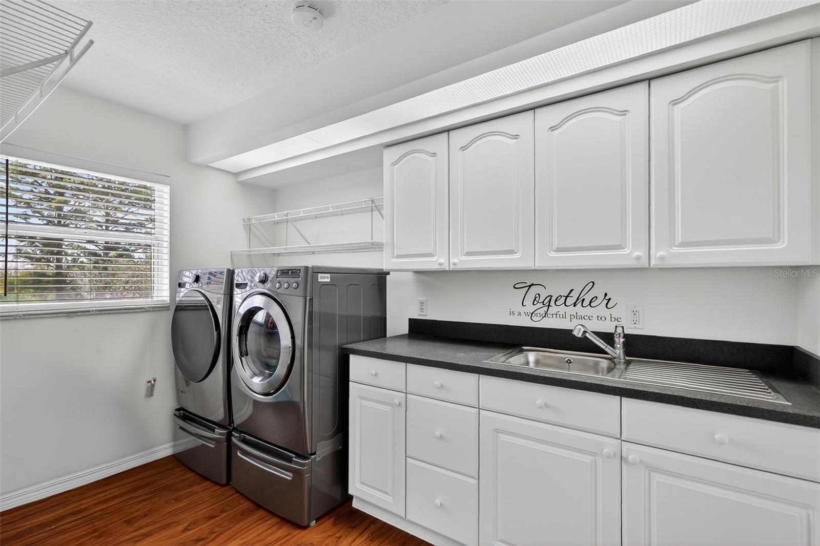 HARBOR HILLS UNIT 01 - Residential