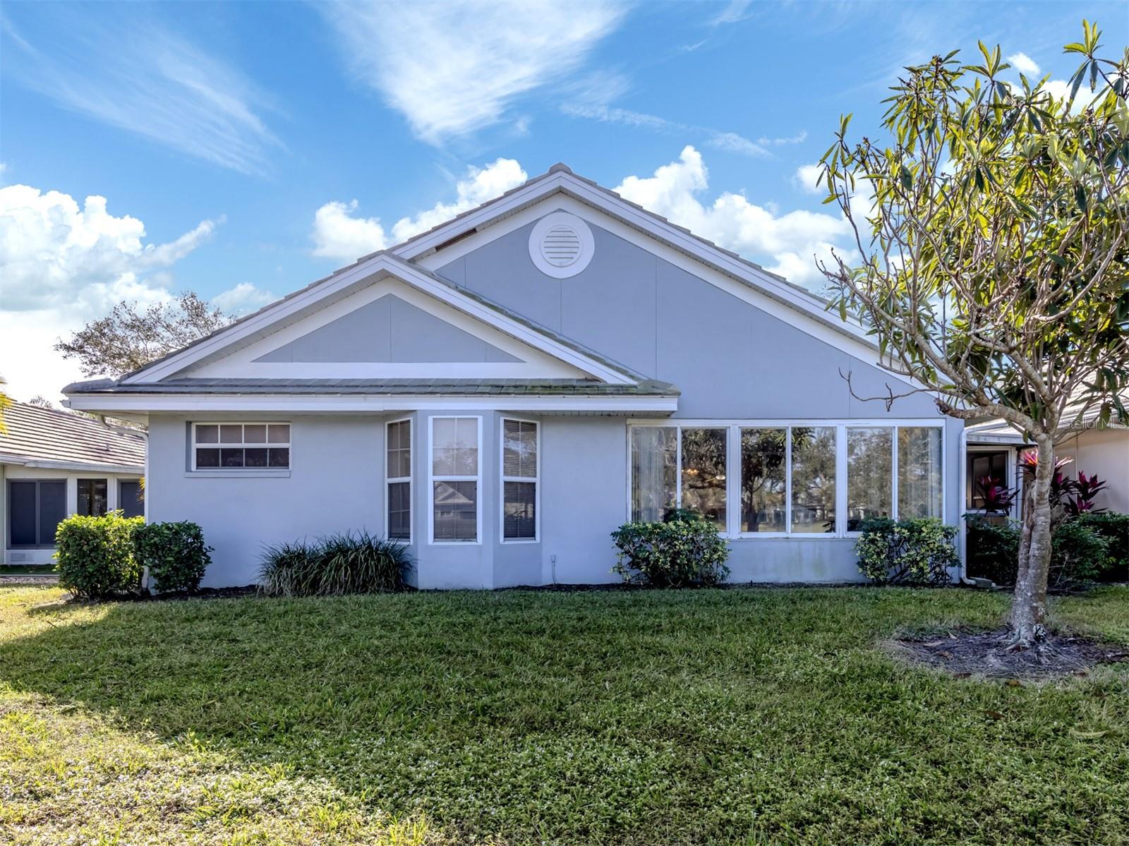 CLUBSIDE VILLAS - Residential