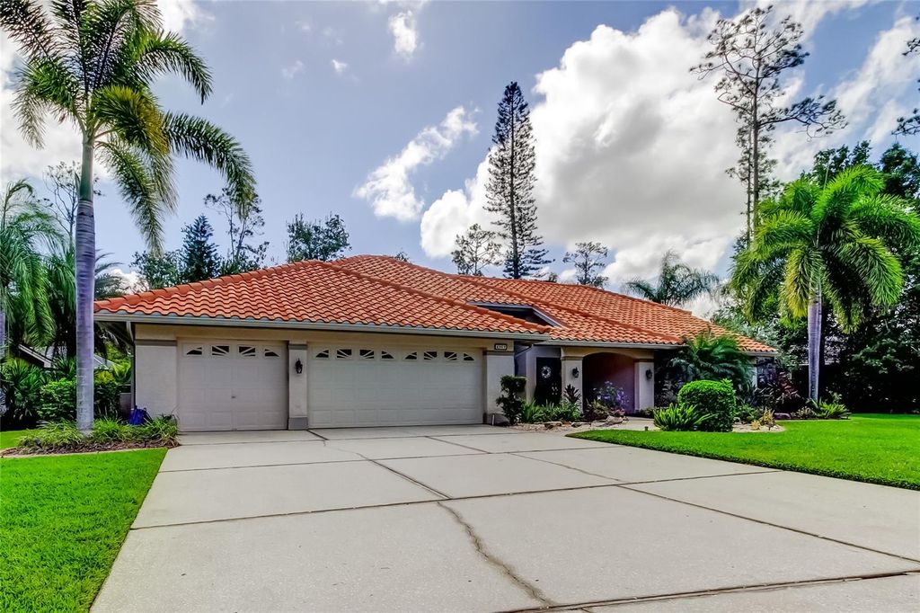 Photo of 4969 Kilkenney Way, Oldsmar, FL 34677 (MLS # TB8438530)