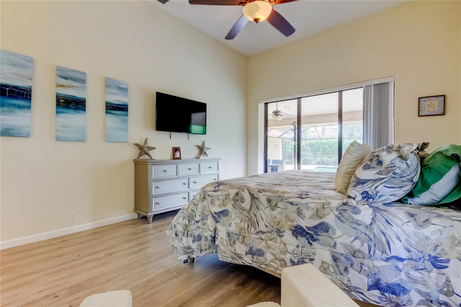 ABERDEEN UNIT ONE - Residential