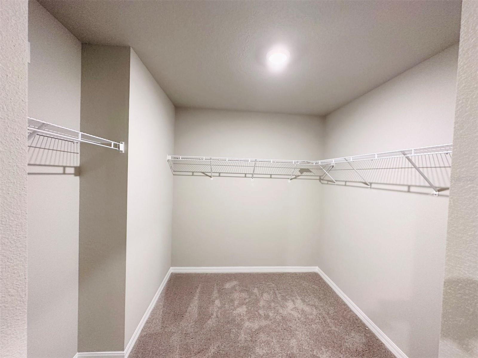 SILVER SPGS - Residential Lease