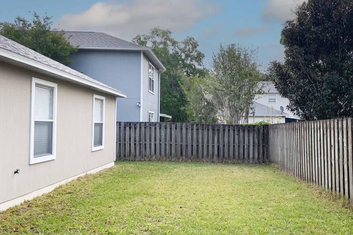 2525 NW 36TH LANE