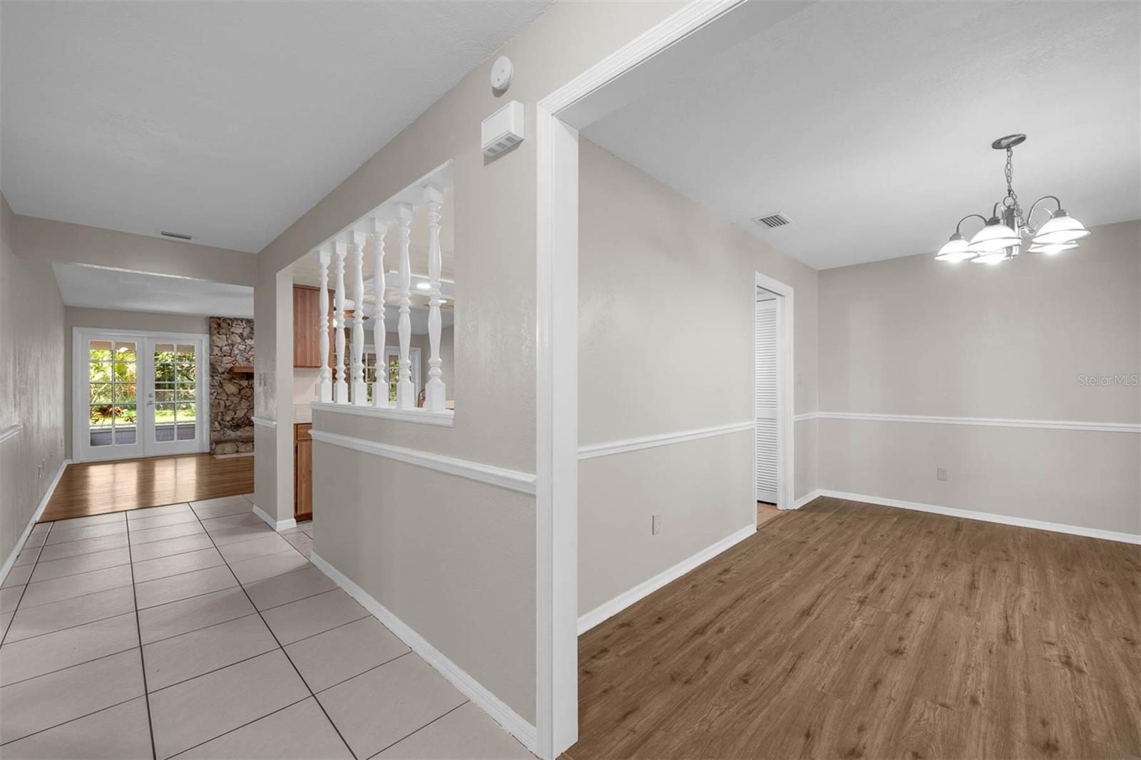 525 GARDEN HEIGHTS DRIVE