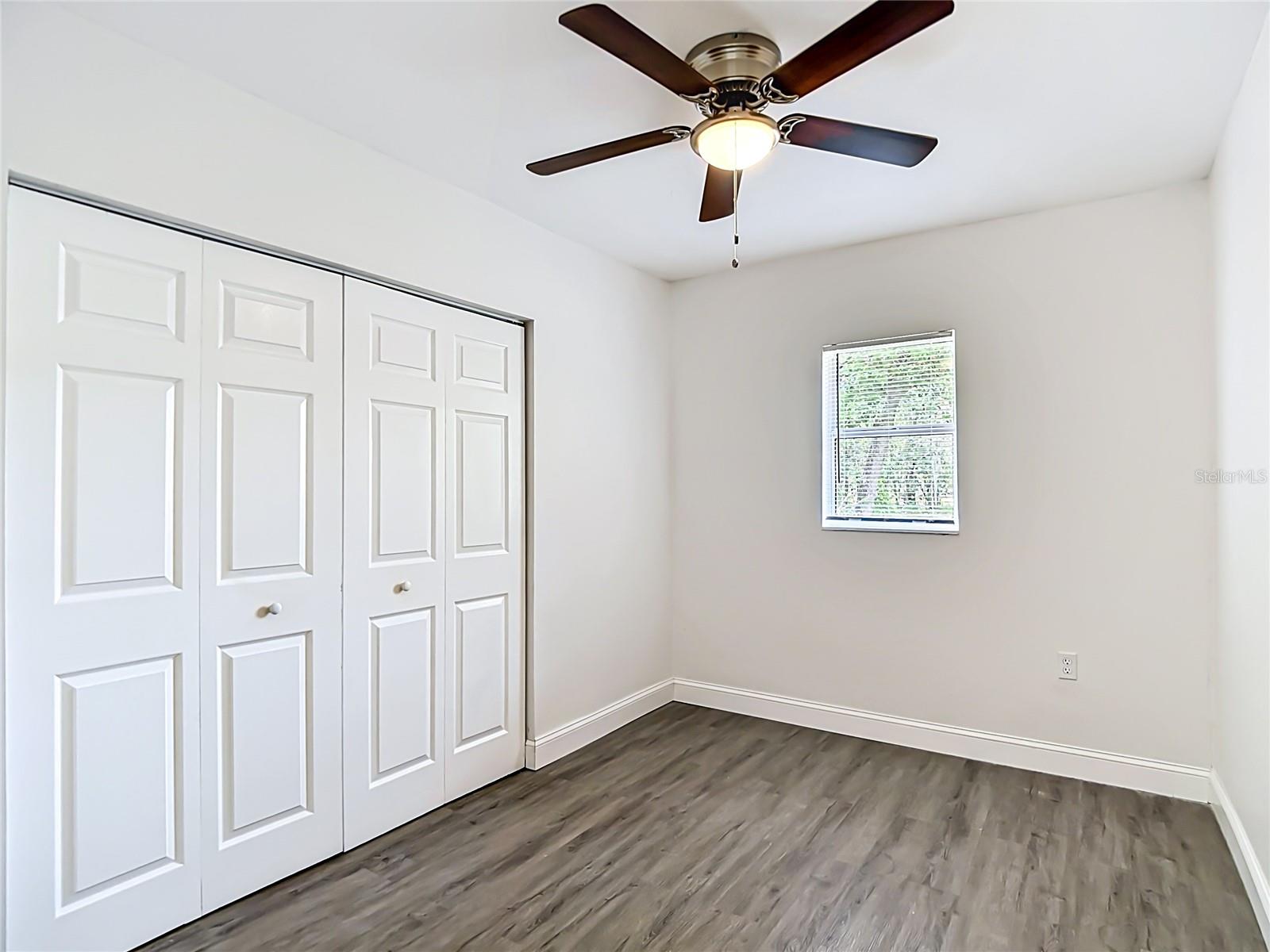 LONG LAKE ESTATES - Residential
