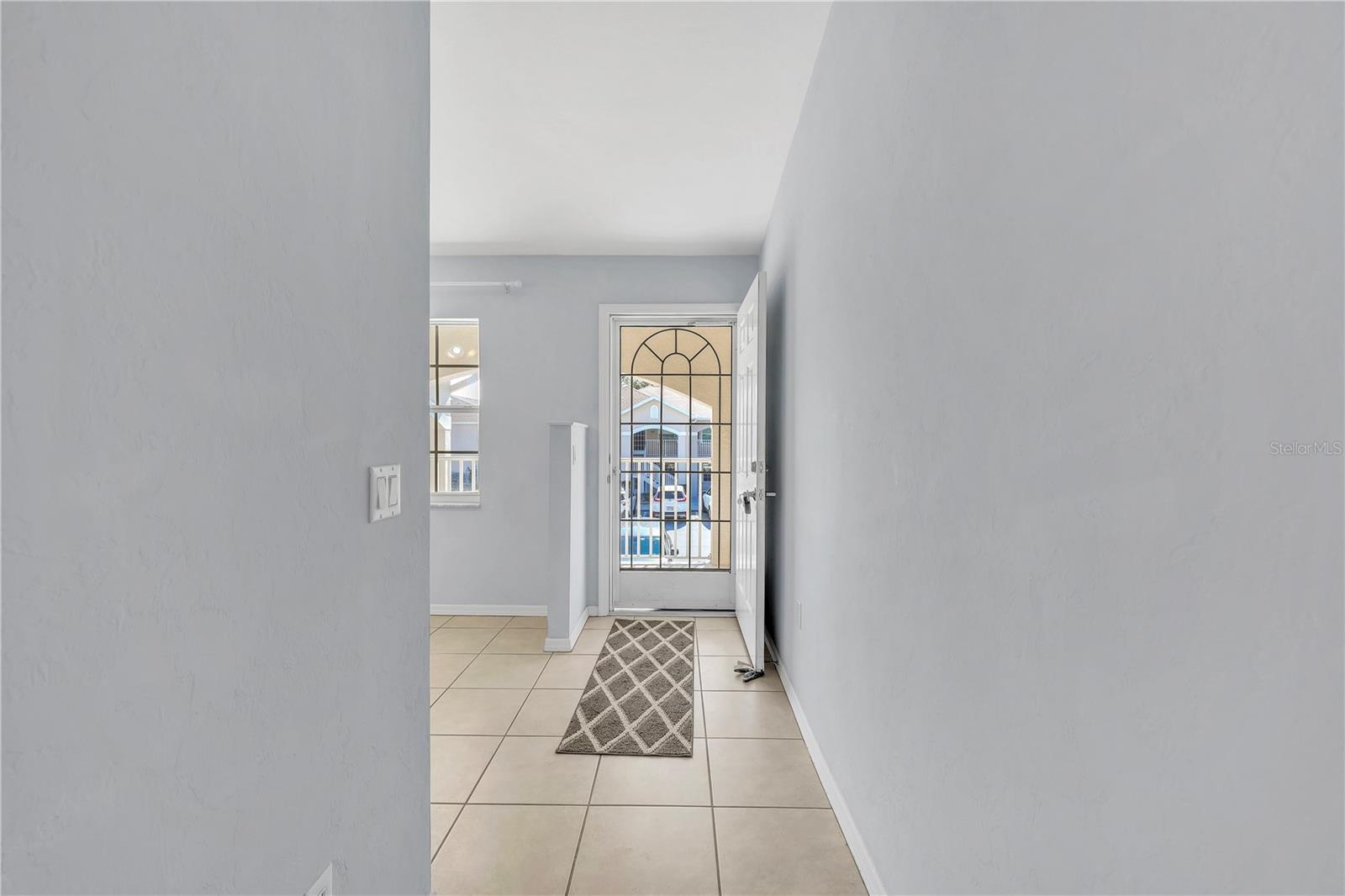 CRYSTAL BAY/KINGSWAY CONDO PH - Residential