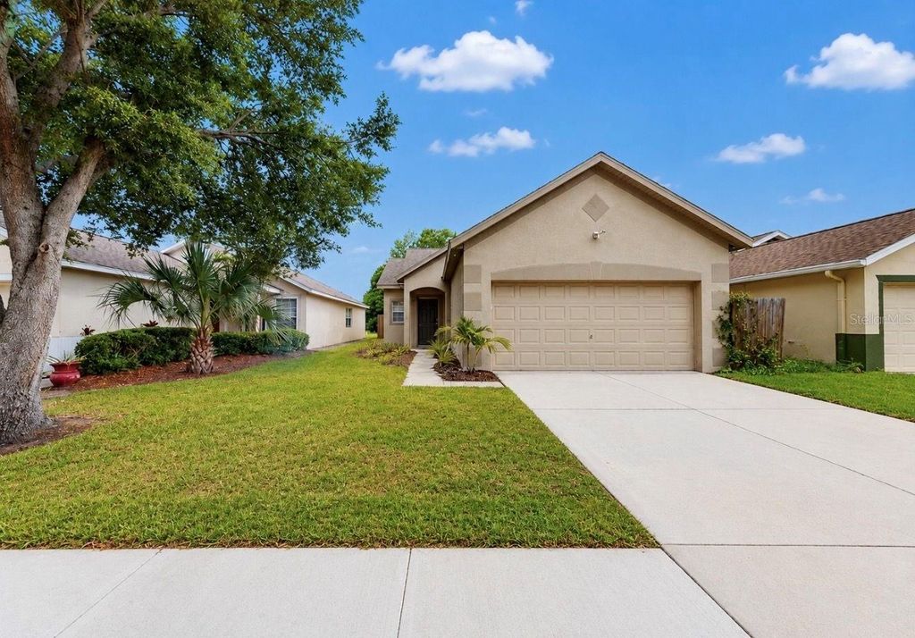 Photo of 7853 Bristol Park Drive, Apollo Beach, FL 33572 (MLS # TB8520185)