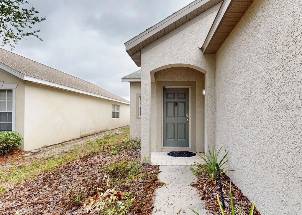 Photo of 7853 Bristol Park Drive, Apollo Beach, FL 33572 (MLS # TB8520185)