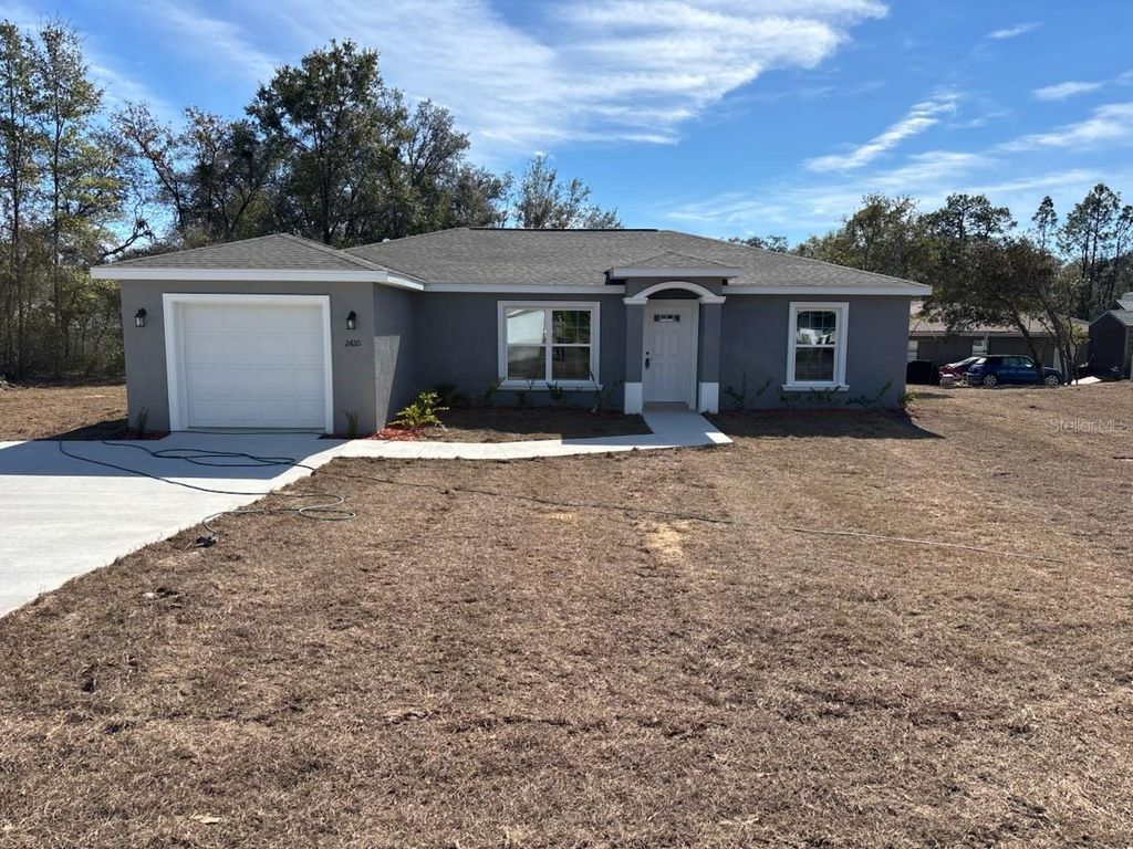 Photo of 2420 W Menores Drive, Citrus Springs, FL 34434 (MLS # G5107064)