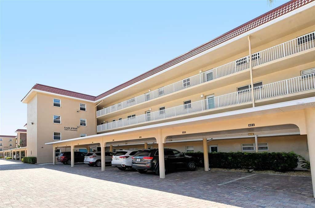 Photo of 1300 N Portofino Drive #305, Sarasota, FL 34242 (MLS # A4703610)