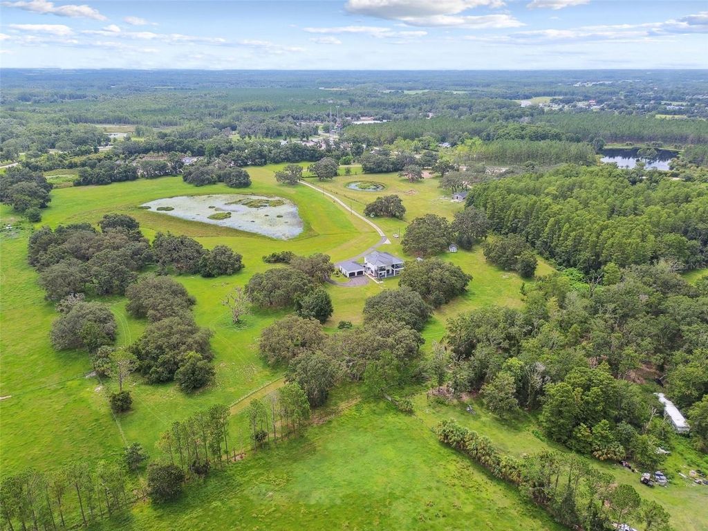 Photo of 13711 Lussier Lane, Spring Hill, FL 34610 (MLS # TB8471564)