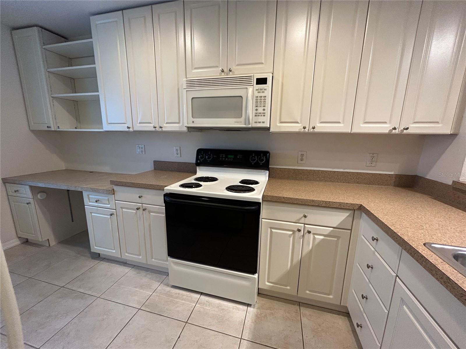 COLONY AT SABAL TRACE PH 01 - Residential Lease