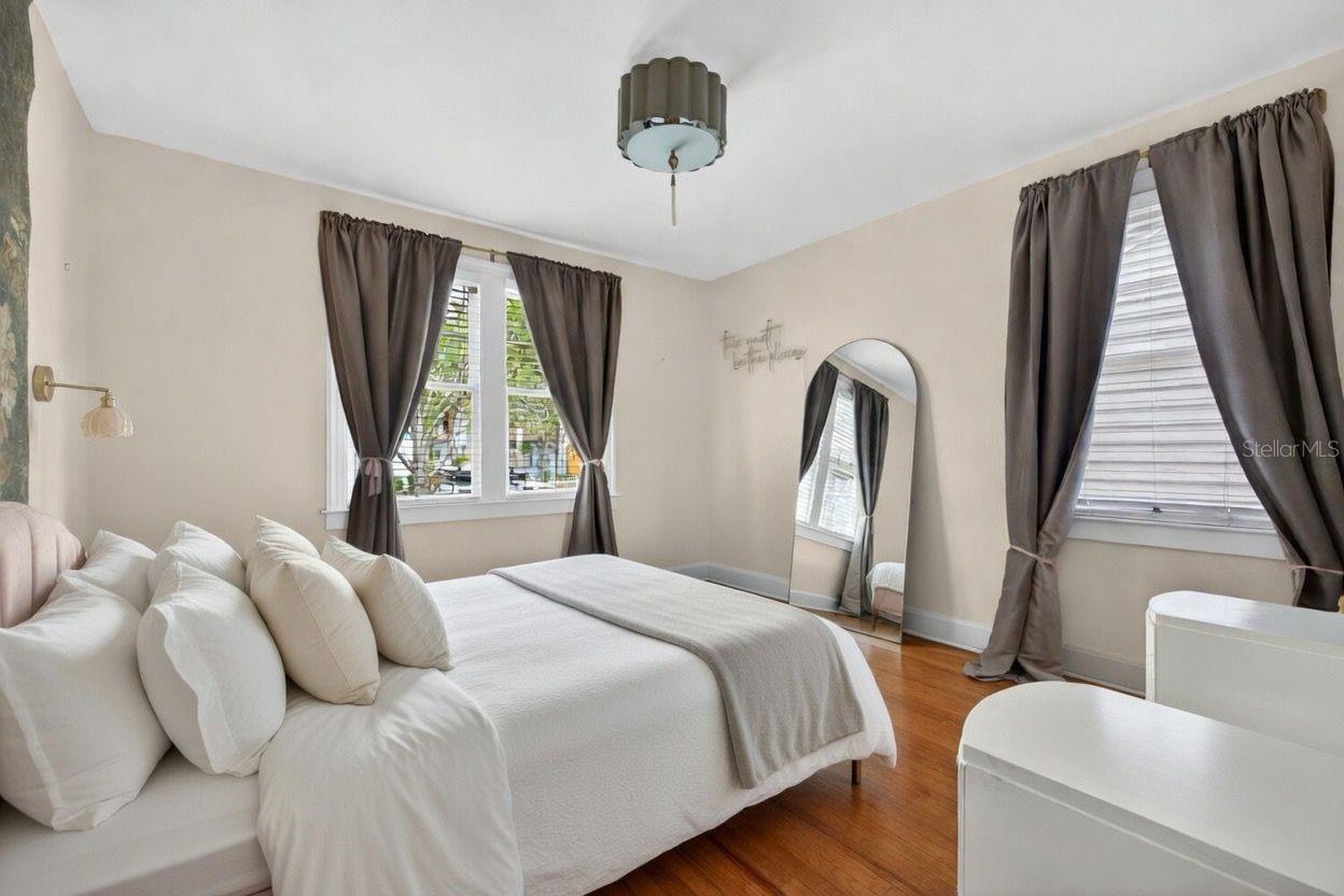 CHEVY CHASE - Residential