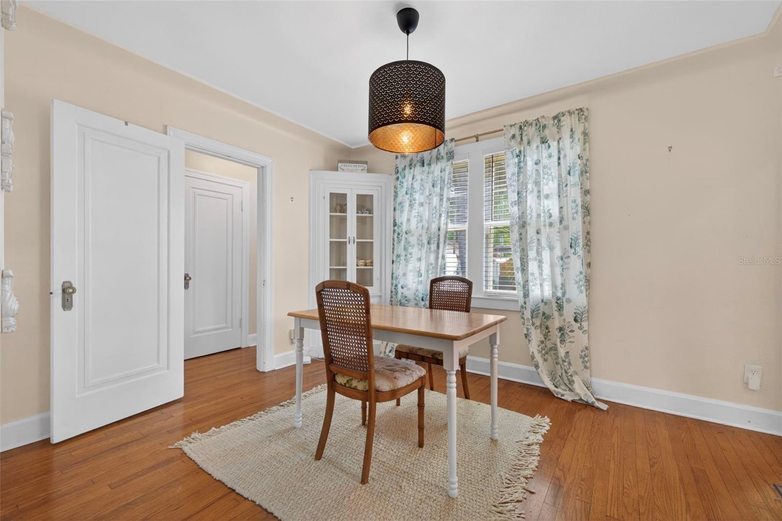 CHEVY CHASE - Residential