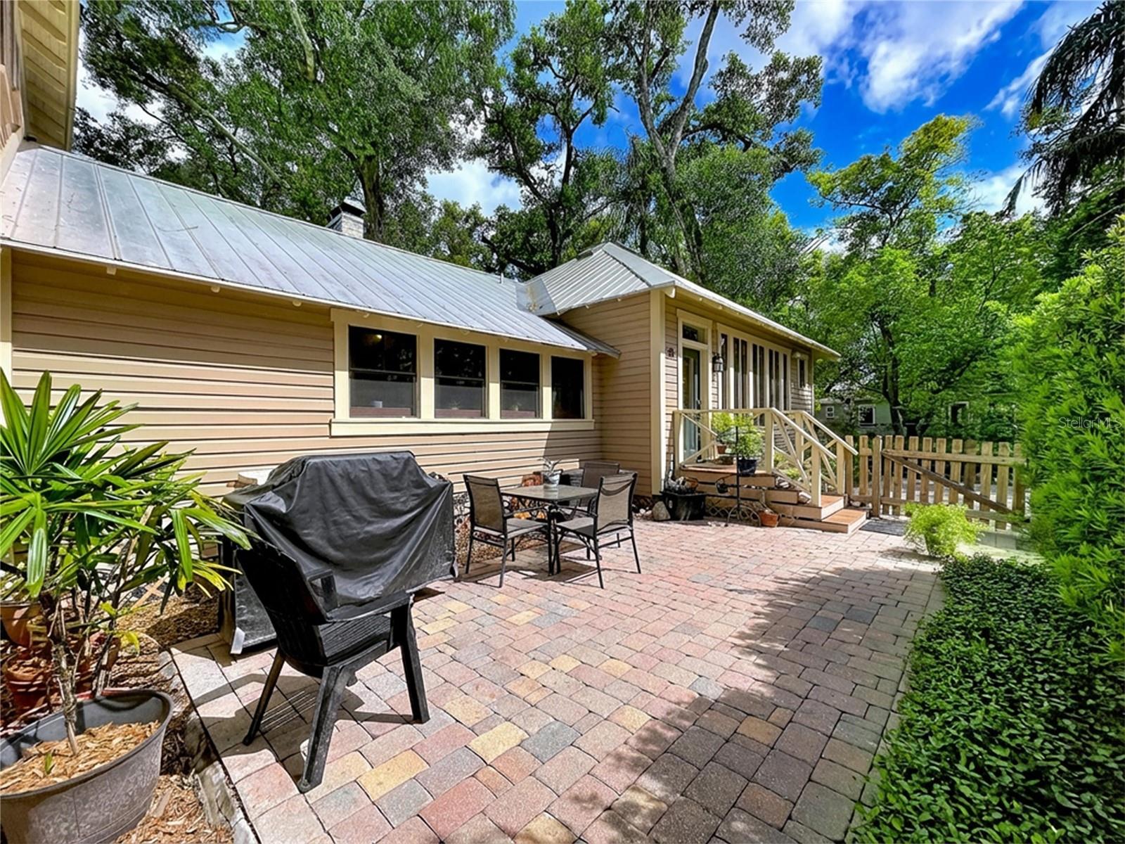 CRAWFORD PLACE - Residential