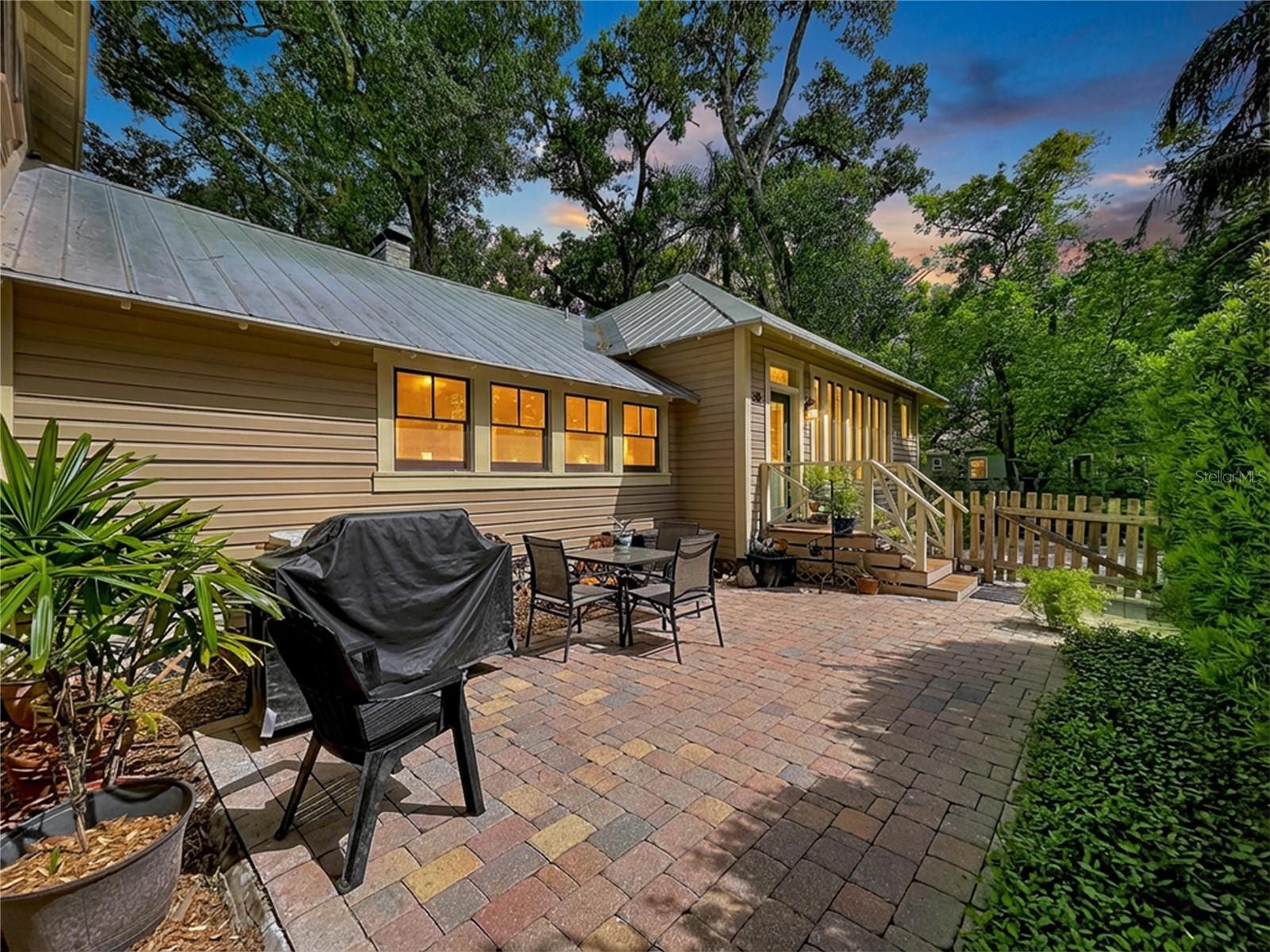 CRAWFORD PLACE - Residential