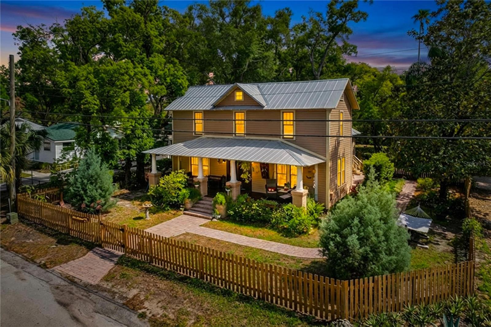 CRAWFORD PLACE - Residential