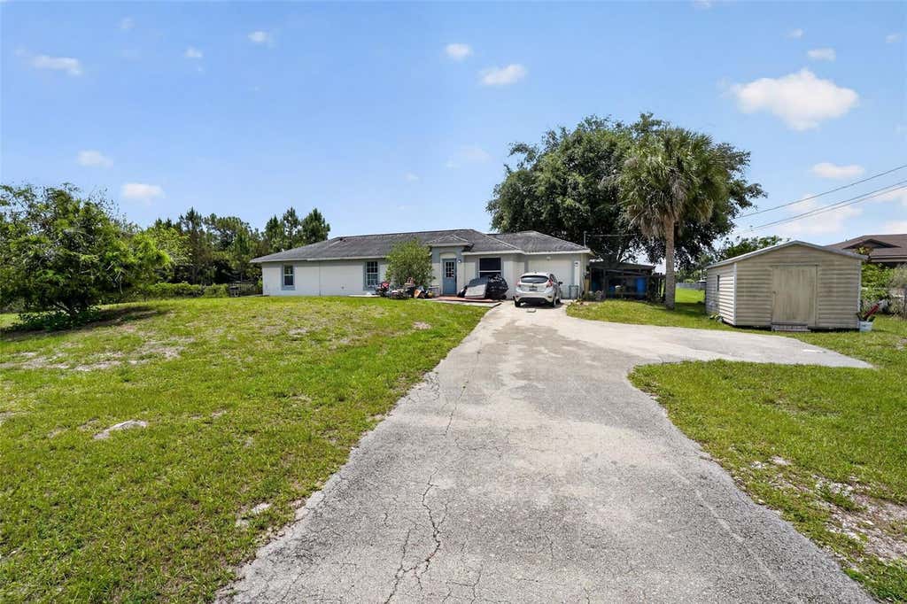 Photo of 2760 39th Avenue NE, Naples, FL 34120 (MLS # C7526929)