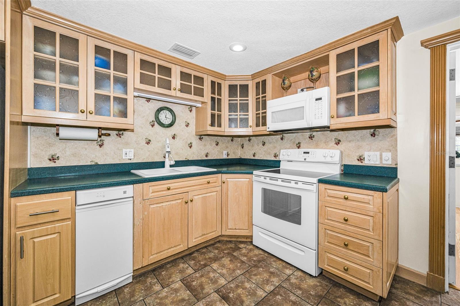 BARBY HEIGHTS FIRST ADD - Residential