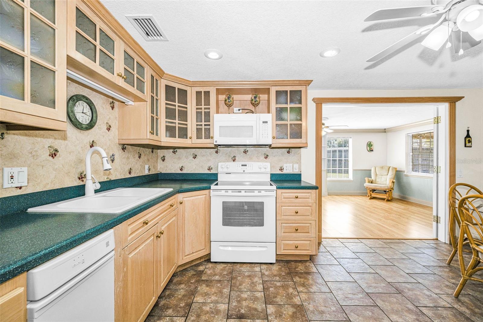 BARBY HEIGHTS FIRST ADD - Residential