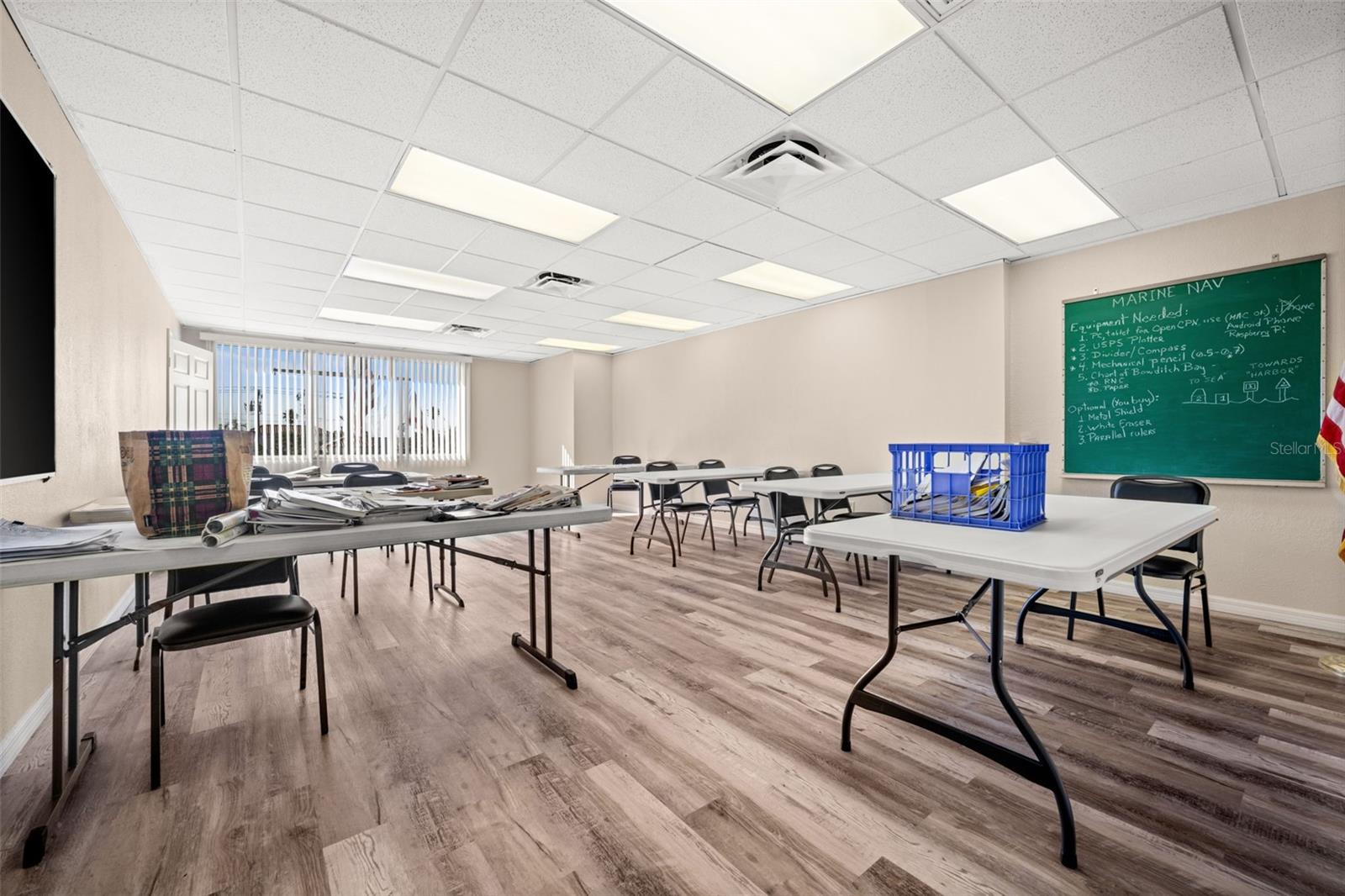 CAPE CORAL - Commercial Sale