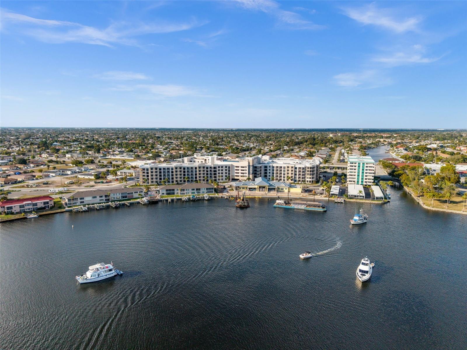 CAPE CORAL - Commercial Sale